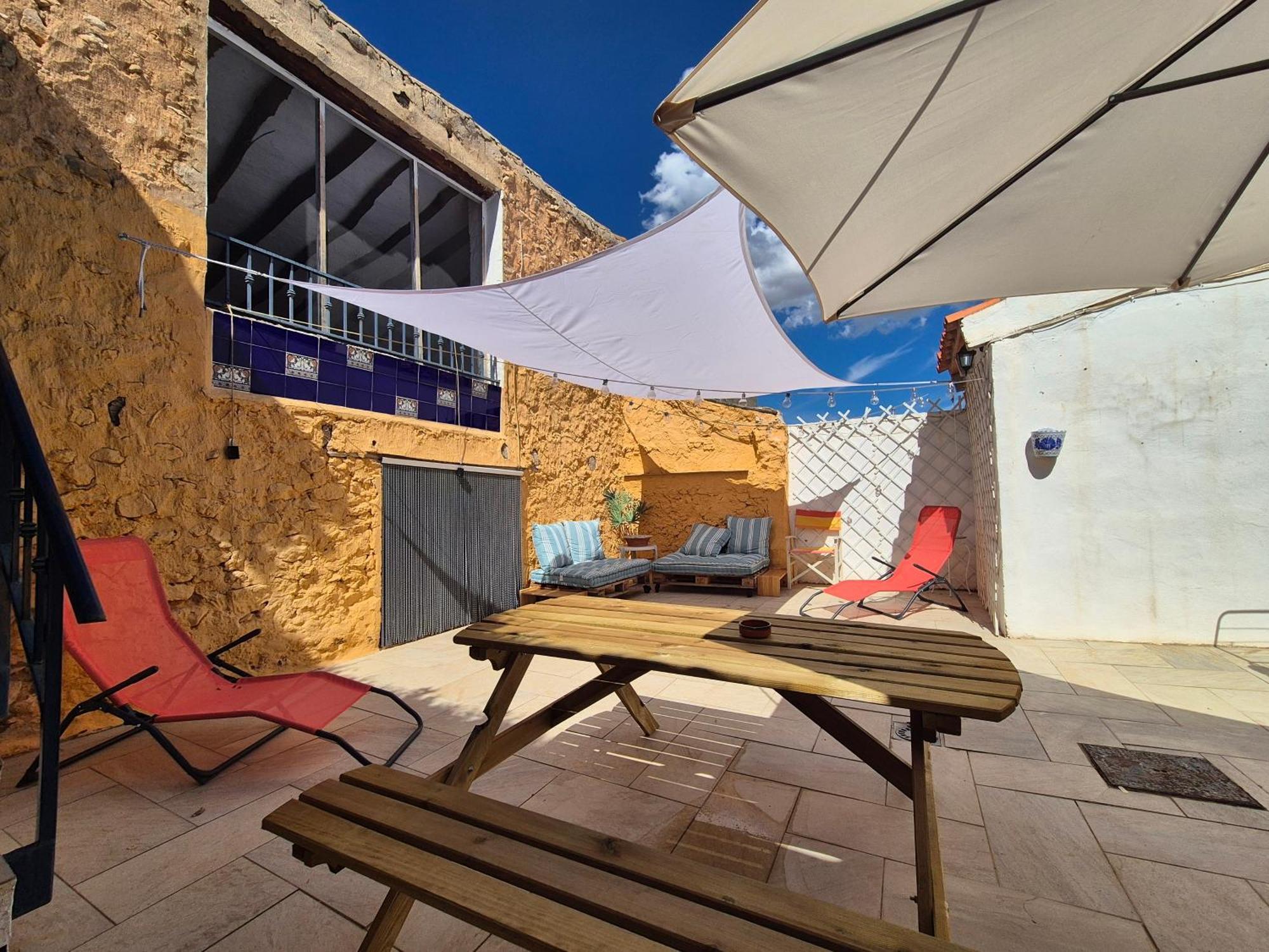 Casa Rustica Y Tranquila En Holiday home Zarra