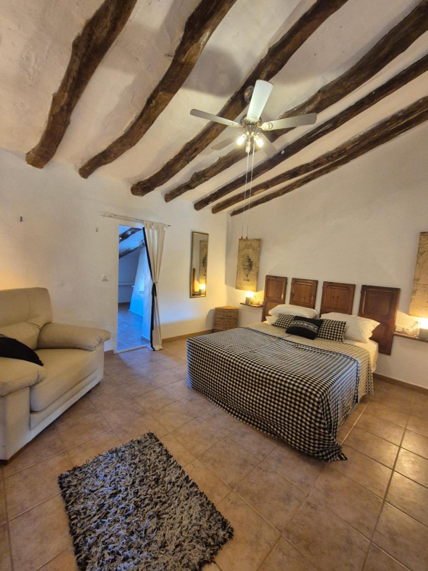Casa Rustica Y Tranquila En *