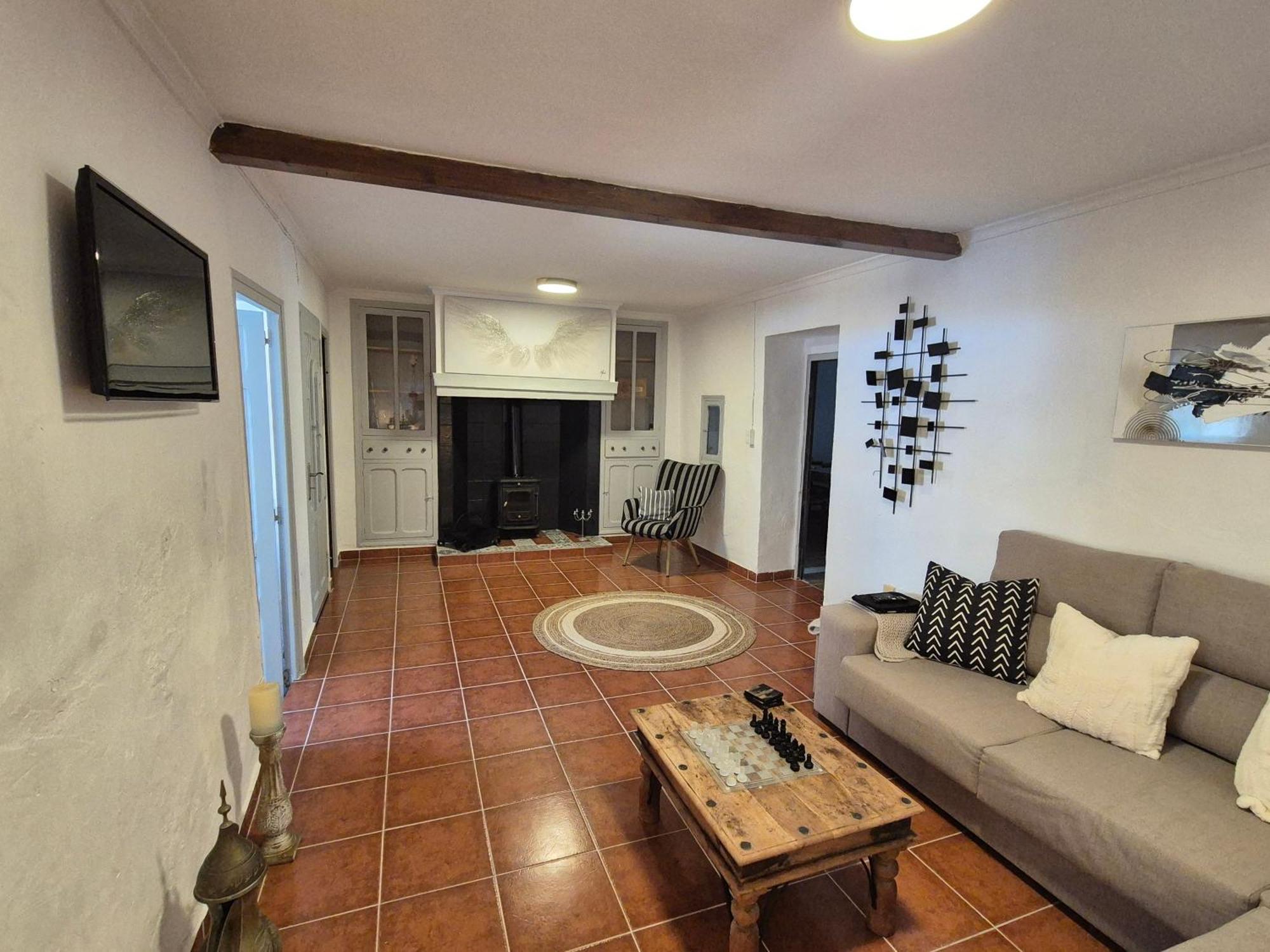 Casa Rustica Y Tranquila En